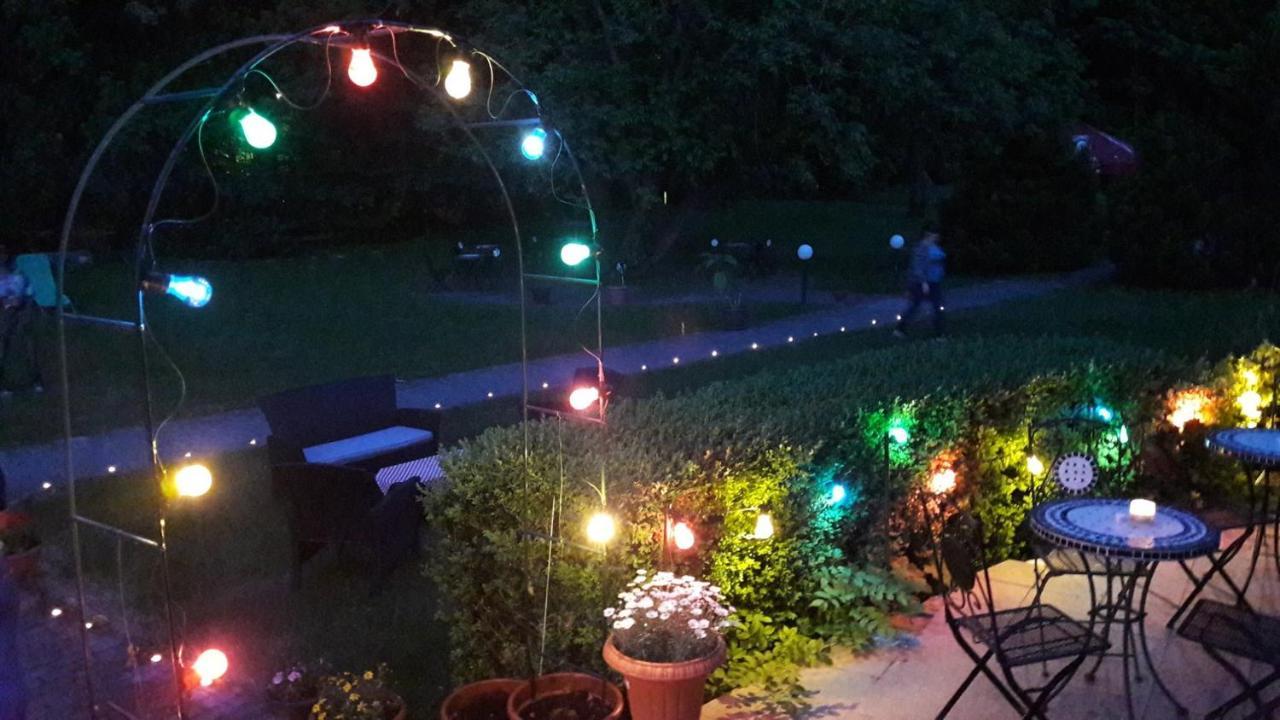 Penzion Pod Orechom Turčianske Teplice Buitenkant foto