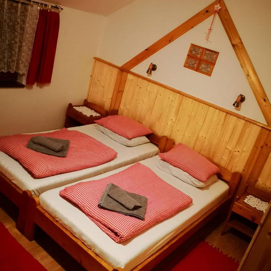 Penzion Pod Orechom Turčianske Teplice Buitenkant foto